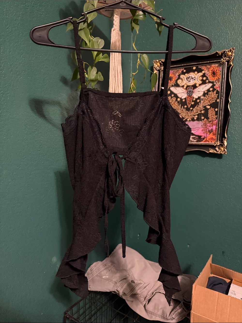 Lace Tie-Front Crop Top